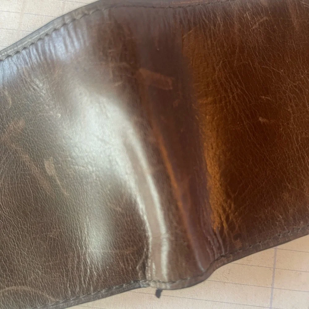 Fossil Men's Brown Leather Wallet